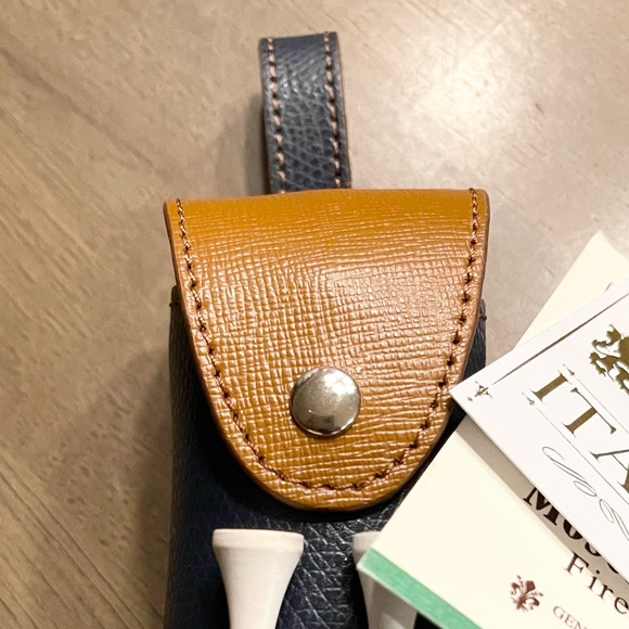 Gorgeous NWT Moscardini Firenze Genuine Leather tee and golf ball case. - Picture 4 of 9